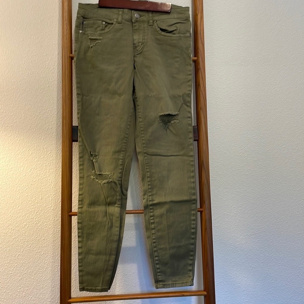 Women’s Pants